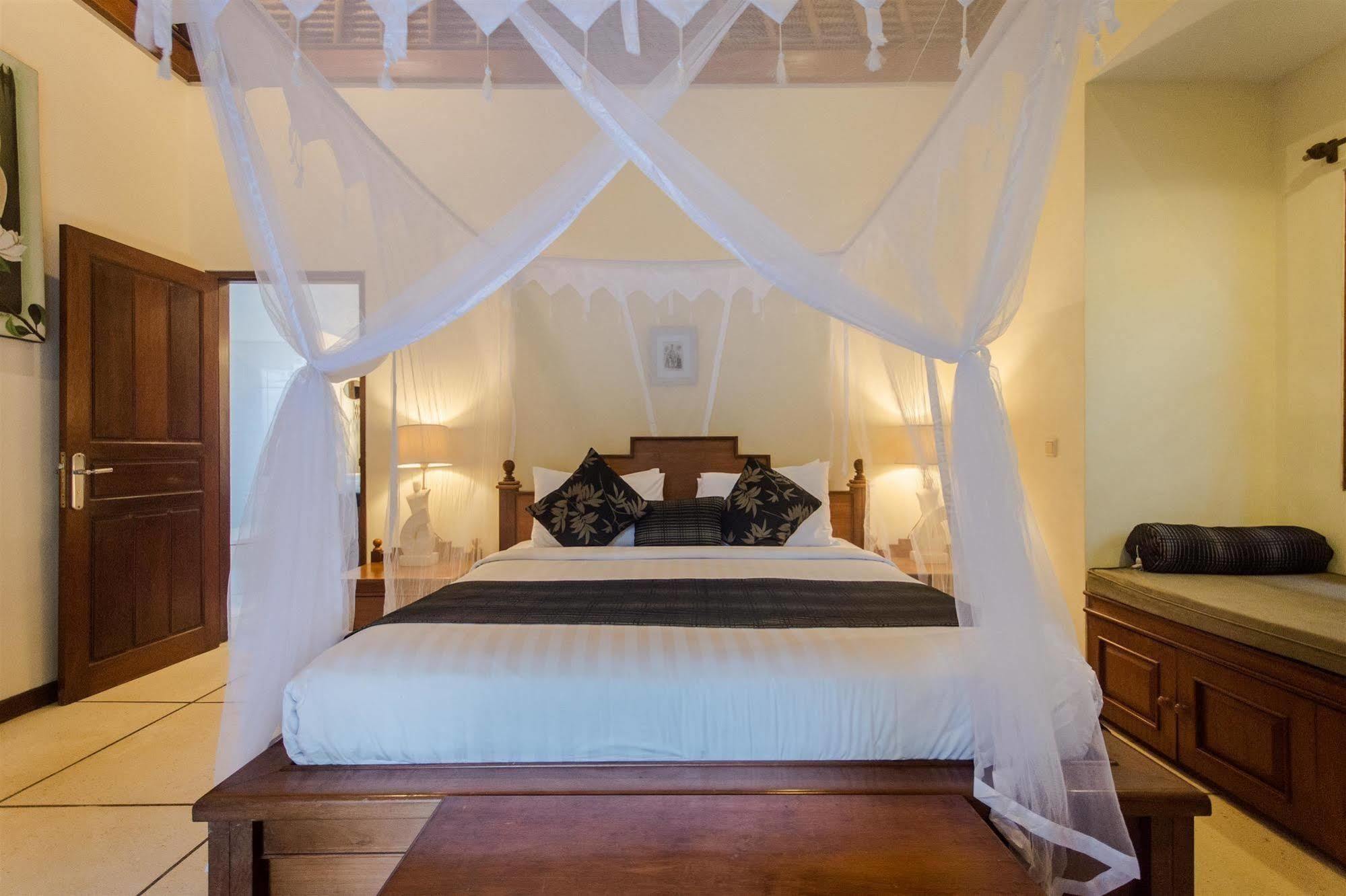 Villa Krisna Seminyak Dış mekan fotoğraf